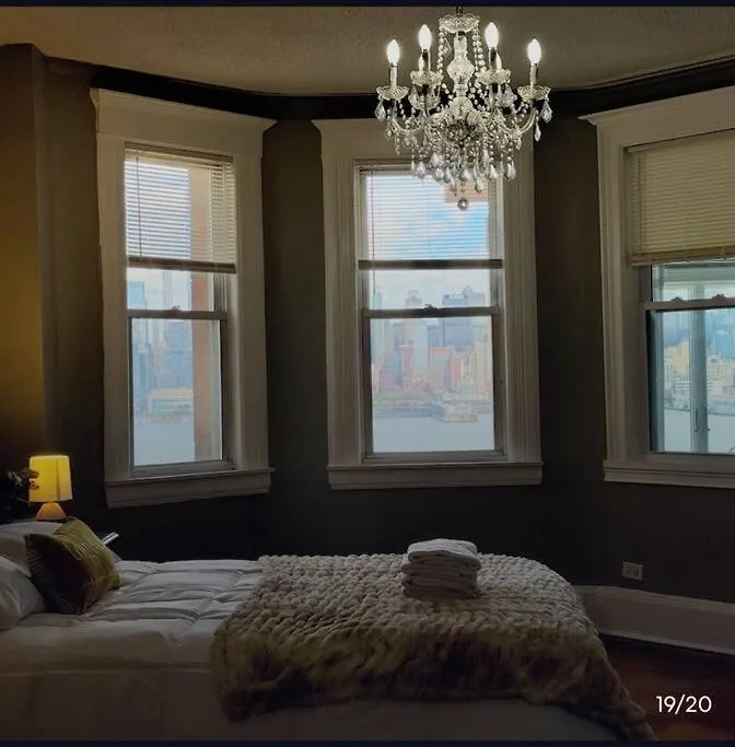 Spacious 3-Bedroom Apartment Stunning Views Nyc Union City